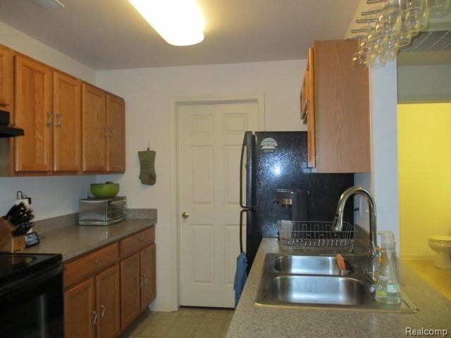11778 Farmington Road Livonia, MI 48150 - Photo 24 of 55 IMG_0209.JPG
