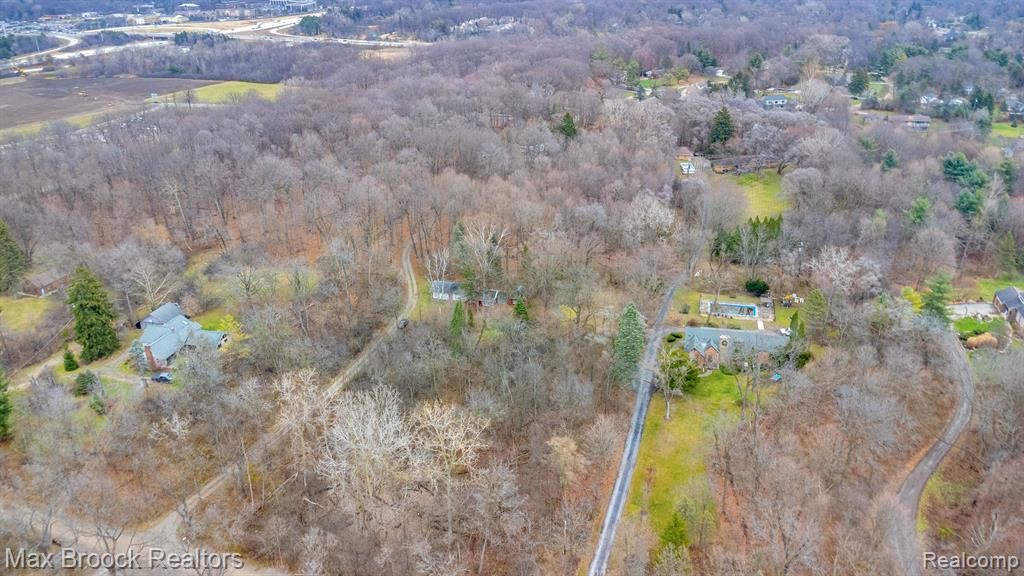 26444 Power Road Farmington Hills, MI 48334 - Photo 15 of 23