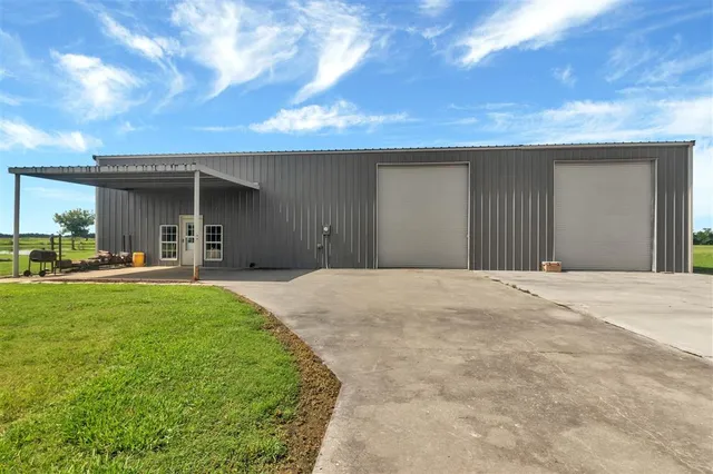 $799,000 | 3232 Grand Marais Road, Jennings, LA 70546