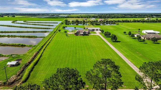 $799,000 | 3232 Grand Marais Road, Jennings, LA 70546