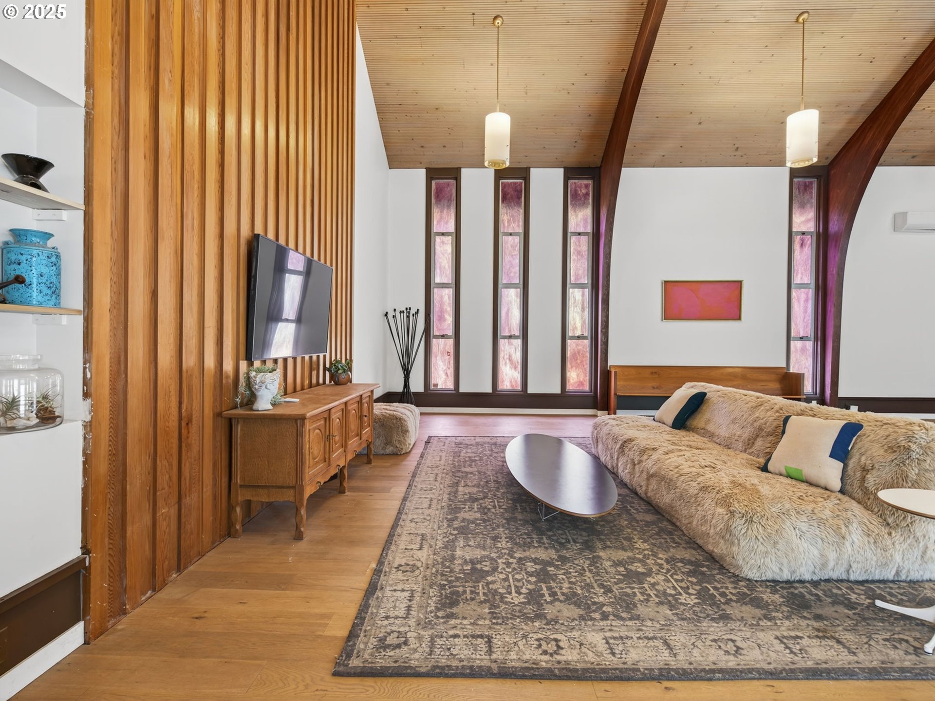 2590 Long Street Sweet Home, OR 97386 - Photo 21 of 48 a living room with furniture and a rug