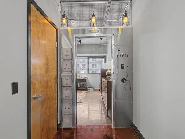 $5,250 | 1999 McKinney Avenue, Unit 1204, Dallas, TX 75201