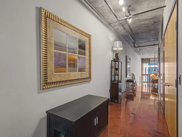 $5,250 | 1999 McKinney Avenue, Unit 1204, Dallas, TX 75201