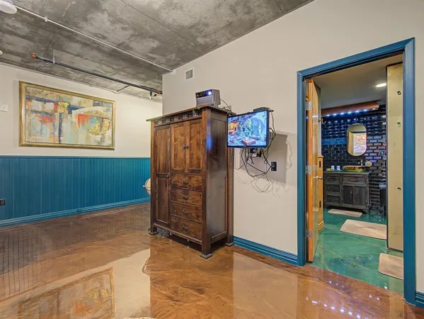 $5,250 | 1999 McKinney Avenue, Unit 1204, Dallas, TX 75201