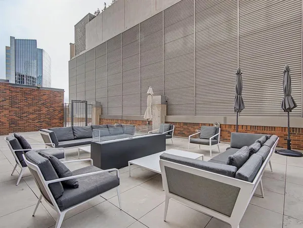 $5,250 | 1999 McKinney Avenue, Unit 1204, Dallas, TX 75201