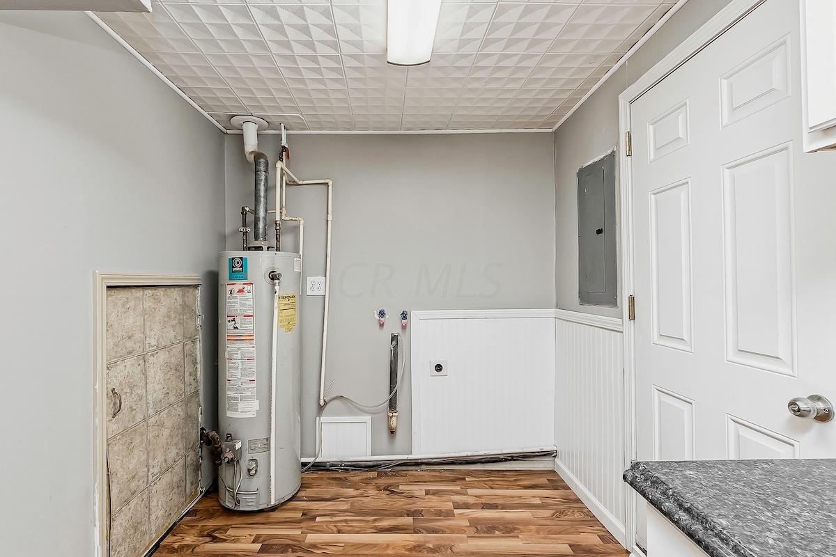 984 Exeter Road Columbus, OH 43213 - Photo 9 of 18