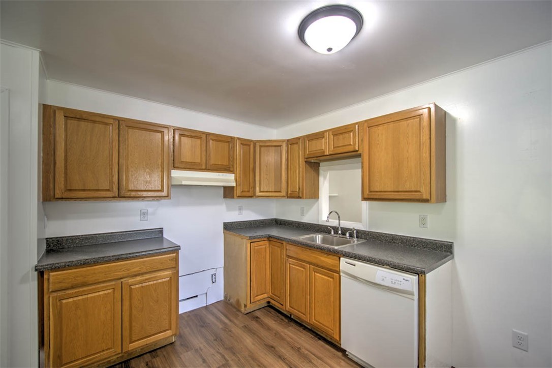 624 Harper Avenue Decatur, IL 62526 - Photo 9 of 21