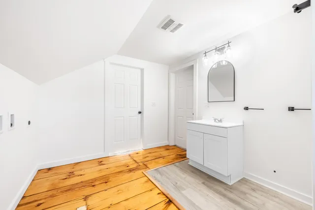 $359,900 | 139 Billings Road, Hermon, ME 04401