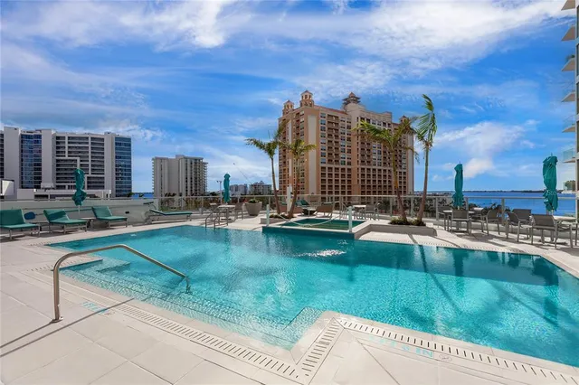 $8,500 | 301 Quay Commons, Unit 509, Sarasota, FL 34236