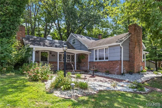 $206,000 | 5207 Clifton Terrace Road, Godfrey, IL 62035