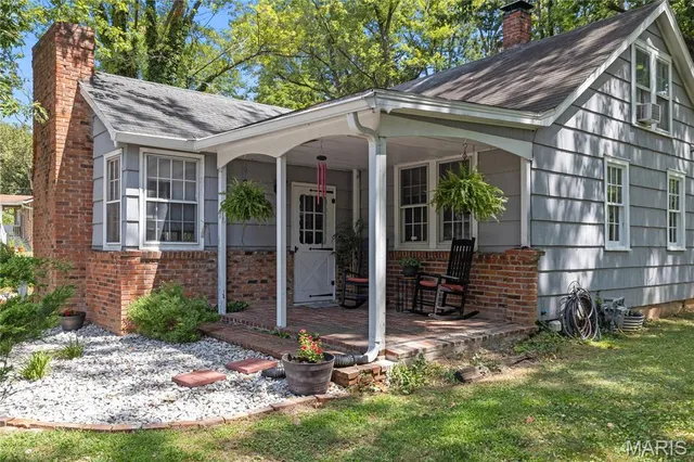 $206,000 | 5207 Clifton Terrace Road, Godfrey, IL 62035