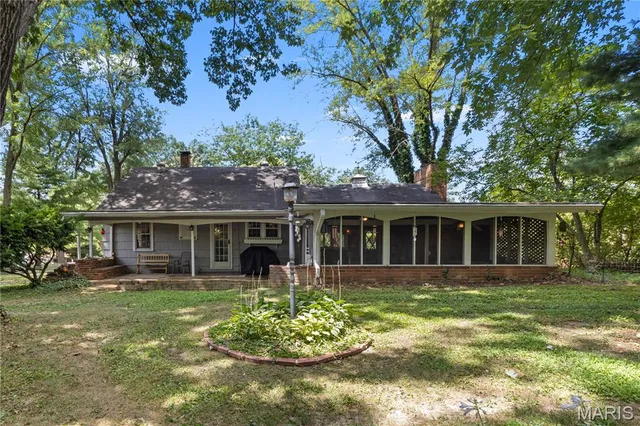 $206,000 | 5207 Clifton Terrace Road, Godfrey, IL 62035