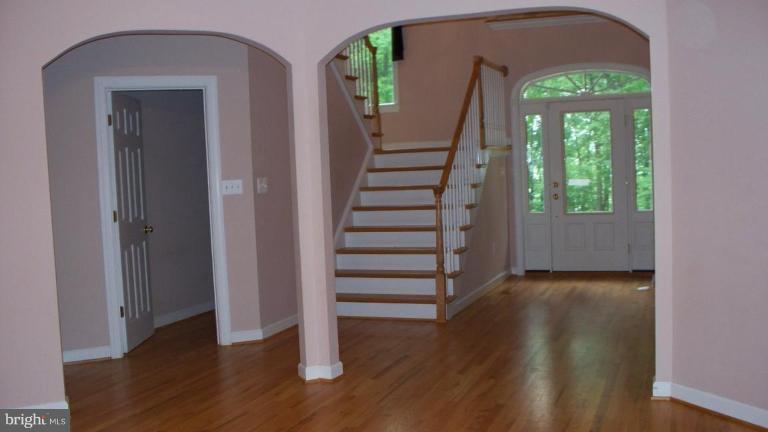 2266 Baldwin Mill Road Fallston, MD 21047 - Photo 19 of 26 Entrance / Foyer