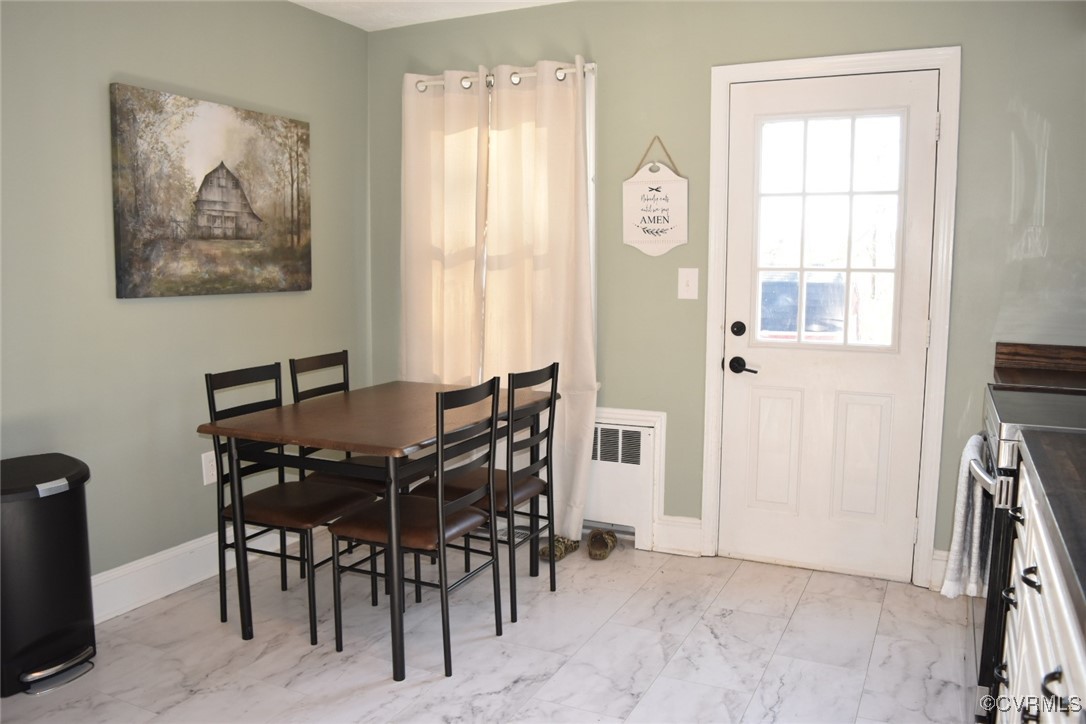 1118 West Osborn Road Farmville, VA 23901 - Photo 12 of 38 Dining room featuring radiator heating unit