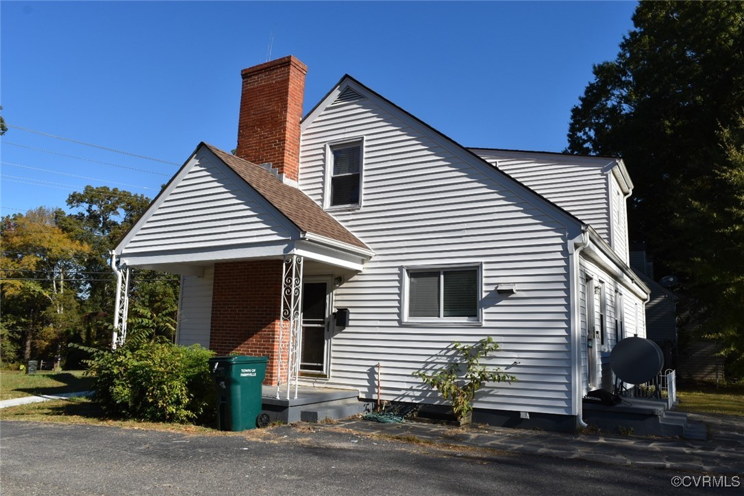 1118 West Osborn Road Farmville, VA 23901 - Photo 25 of 38 View of front of property