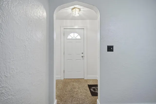 $158,400 | 1403 11th Avenue Northwest, Austin, MN 55912