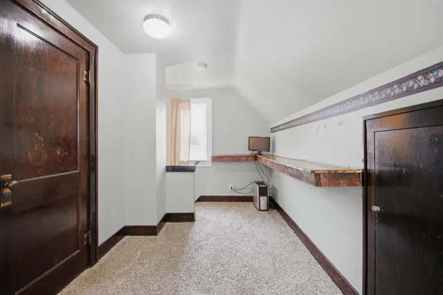 $158,400 | 1403 11th Avenue Northwest, Austin, MN 55912