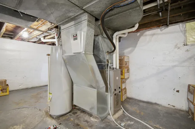 $158,400 | 1403 11th Avenue Northwest, Austin, MN 55912