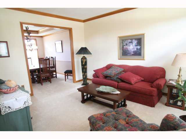 475 Ridge View Place Powell, OH 43065 - Photo 4 of 11 Gallery Image 4