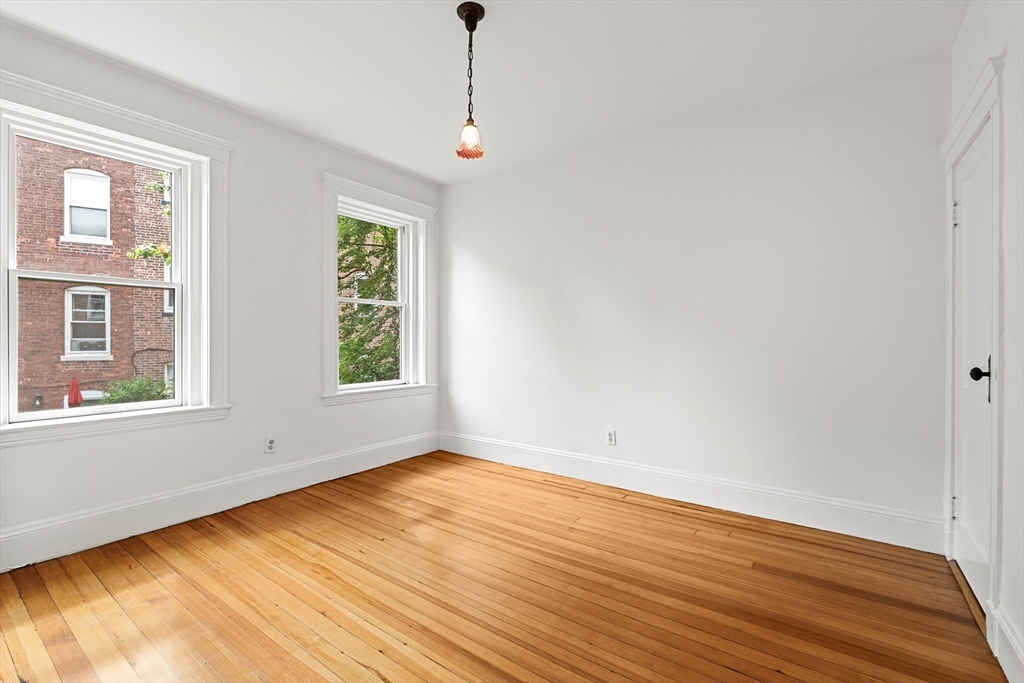 231 Rawson Road, Unit 4 Brookline, MA 02445 - Photo 10 of 21