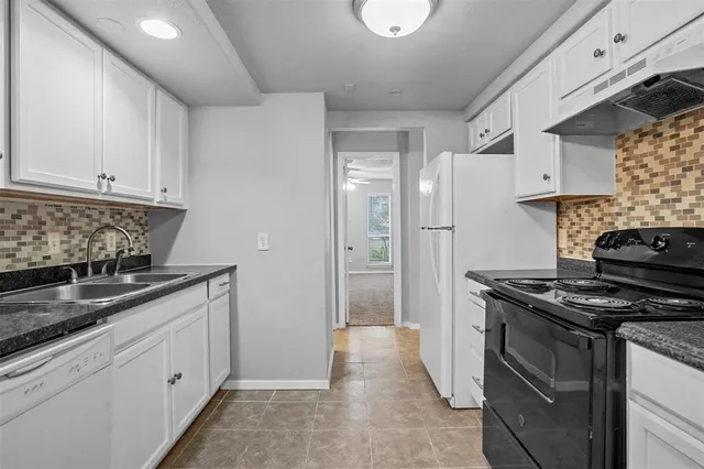 $1,850 | 2156 Fleur De Lis Court, Arlington, TX 76012