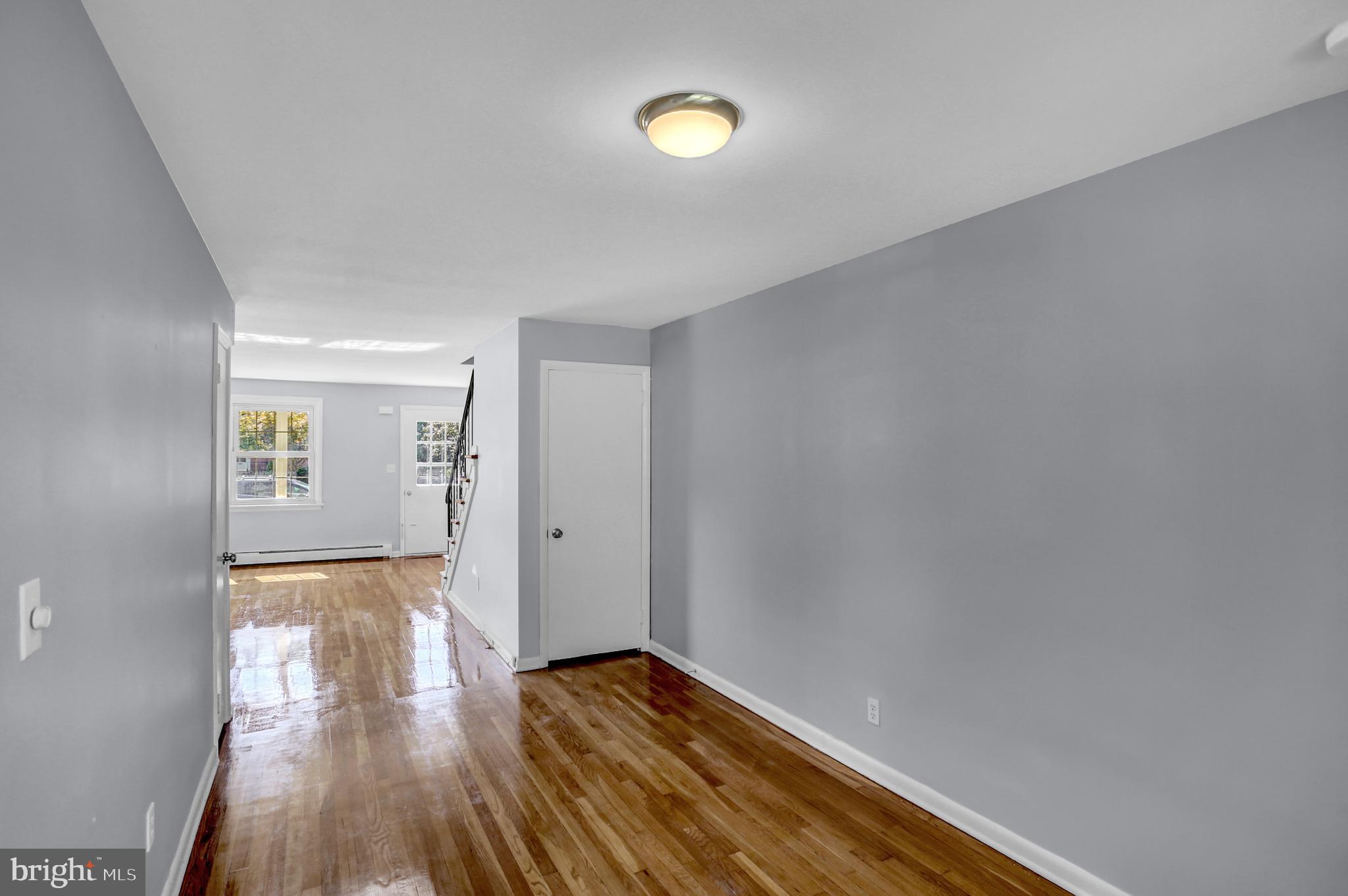 739 Colonial Avenue York, PA 17403 - Photo 10 of 29 Gallery Image 10