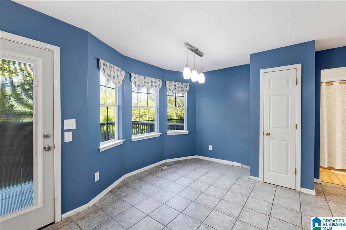 159 Ashford Lane Alabaster, AL 35007 - Photo 10 of 25 Gallery Image 10