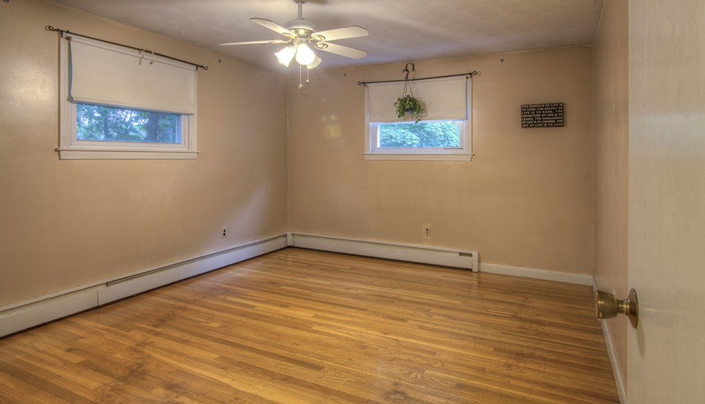 52 Longhill Road Lynn, MA 01904 - Photo 11 of 20 Gallery Image 11