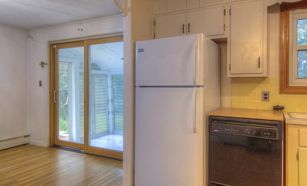 52 Longhill Road Lynn, MA 01904 - Photo 6 of 20 Gallery Image 6
