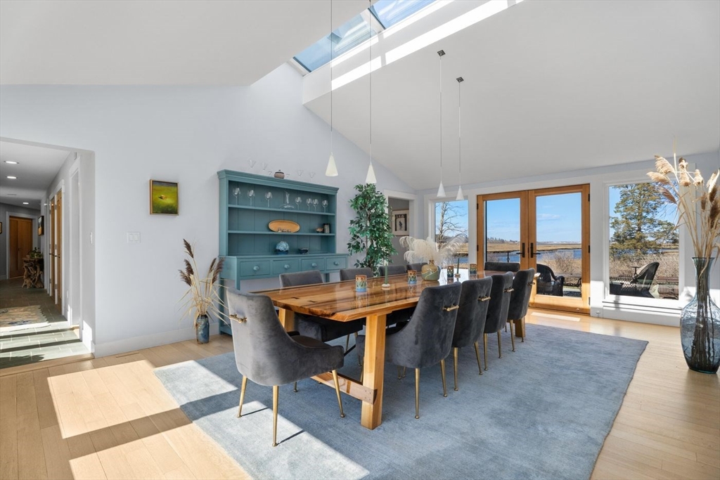 80 R Eastern Avenue Essex, MA 01929 - Photo 13 of 29