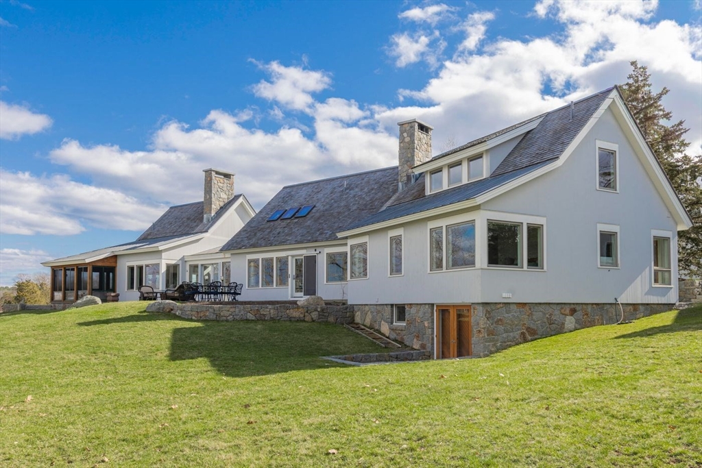 80 R Eastern Avenue Essex, MA 01929 - Photo 18 of 29