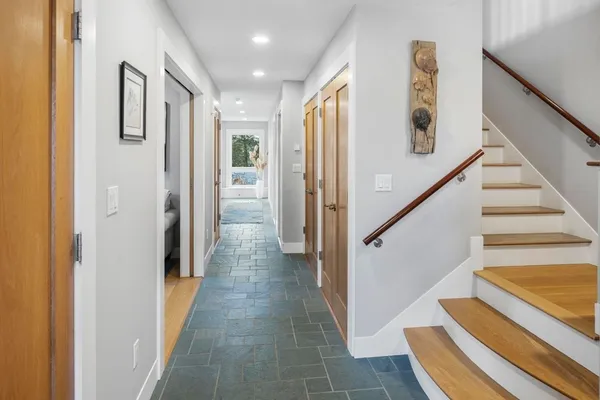 $3,900,000 | 80 R Eastern Avenue, Essex, MA 01929