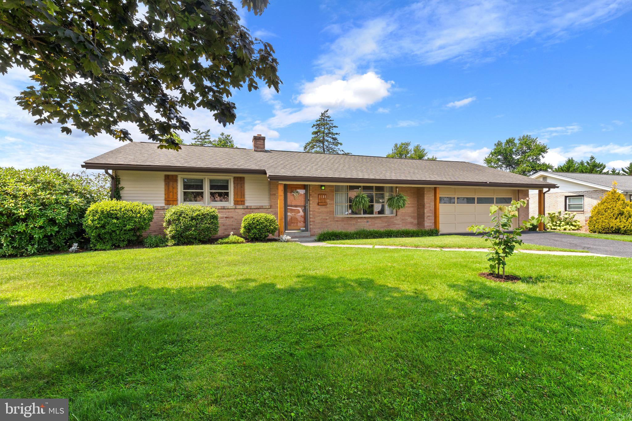 1108 Devonshire Road Lancaster, PA 17601 - Photo 1 of 32 Gallery Image 1