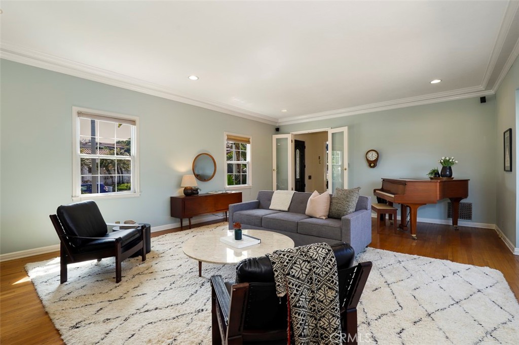 3731 Monteith Drive View Park, CA 90043 - Photo 8 of 56