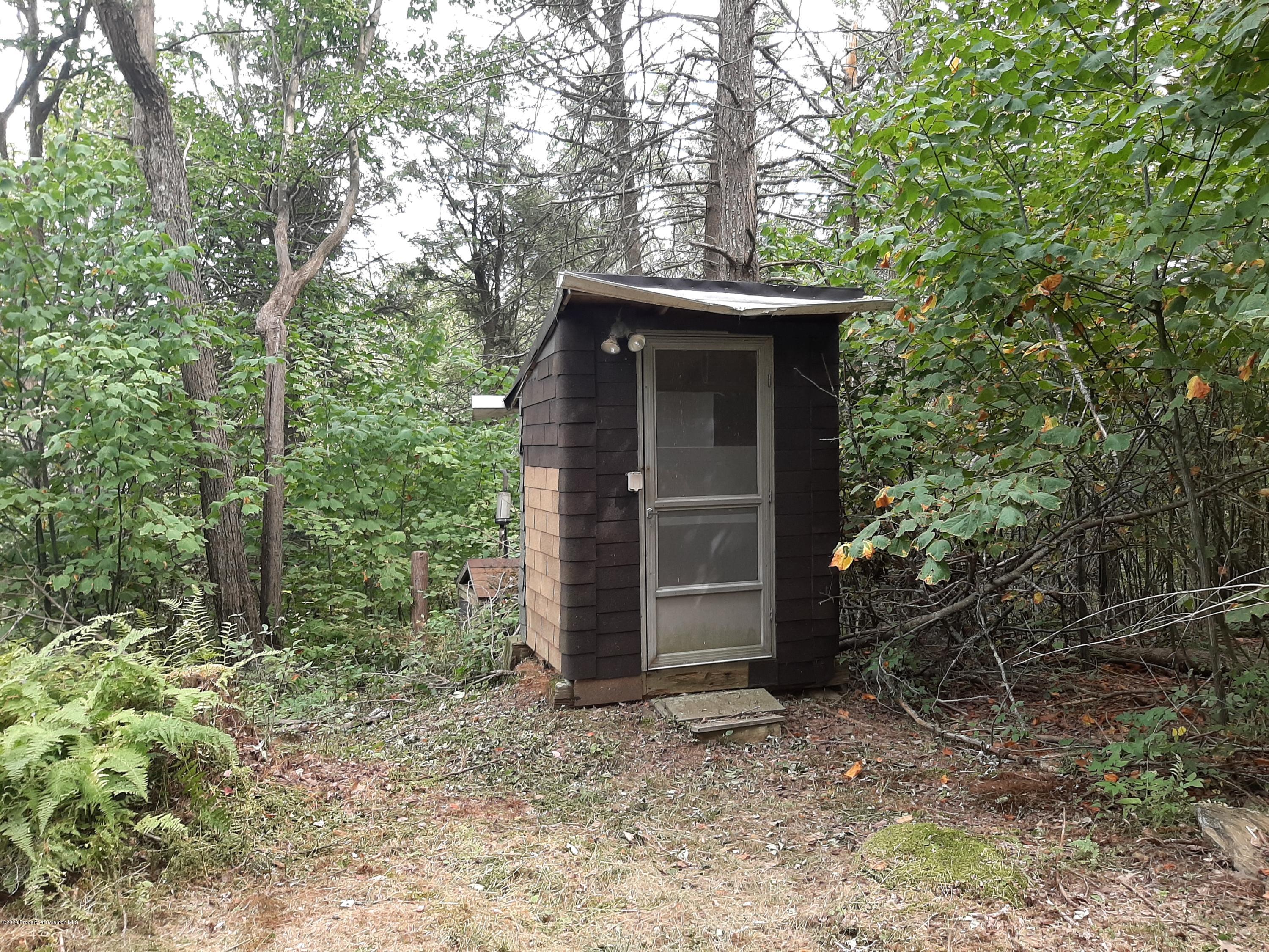 669 Mountain Road Mehoopany, PA 18629 - Photo 9 of 11 Gallery Image 9