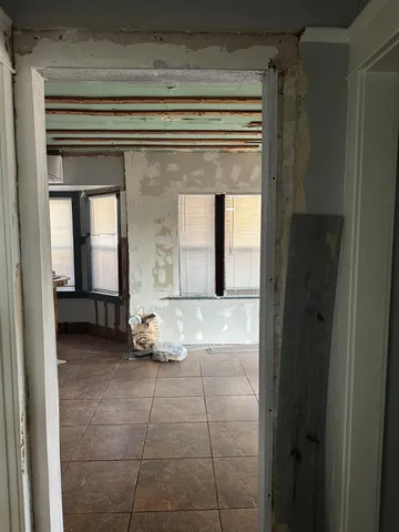 a view of empty room