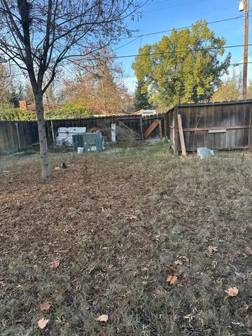 $335,000 | 301 Maynell Avenue, Modesto, CA 95354