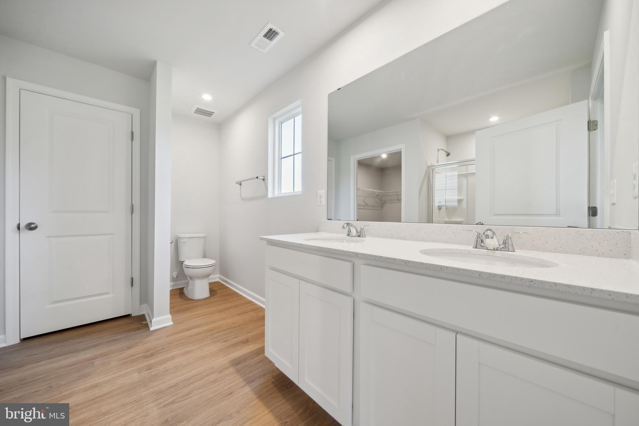 163 Angus Road Charles Town, WV 25414 - Photo 18 of 27 The Irving- Primary Bath