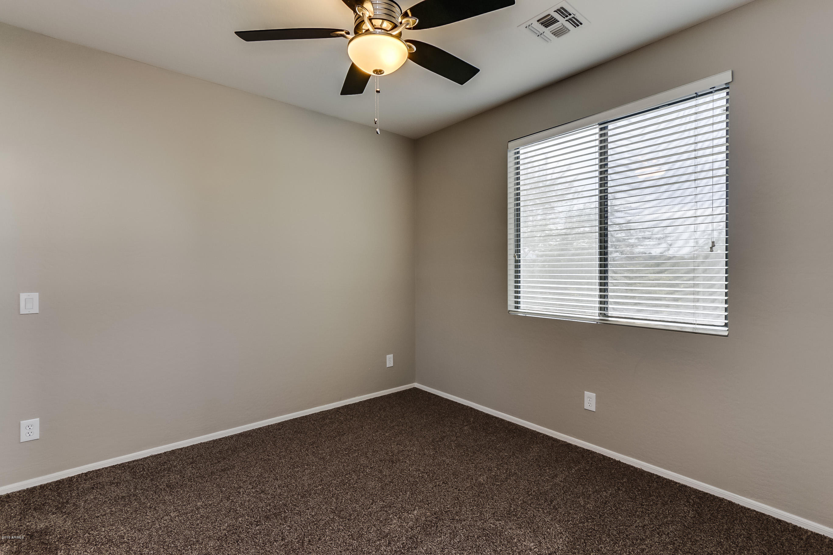 16614 South Magenta Road Phoenix, AZ 85048 - Photo 21 of 31 Magenta-031