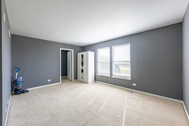 $319,900 | 2803 Huntington Drive, Belvidere, IL 61008