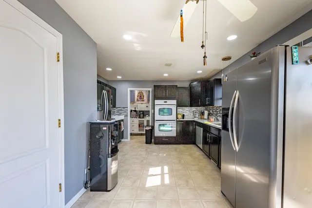 $319,900 | 2803 Huntington Drive, Belvidere, IL 61008