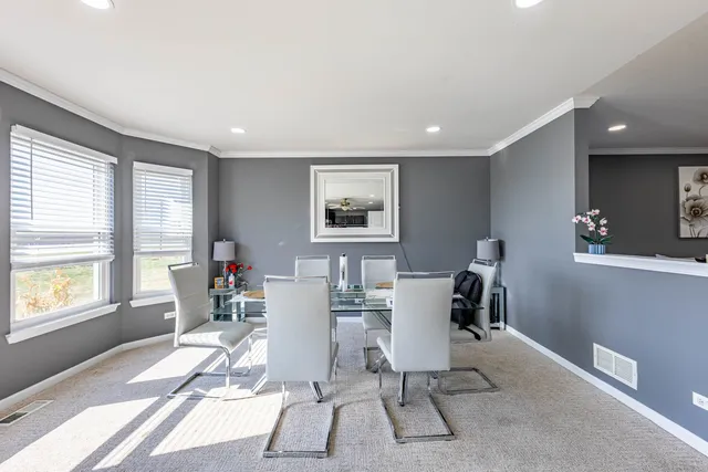 $319,900 | 2803 Huntington Drive, Belvidere, IL 61008