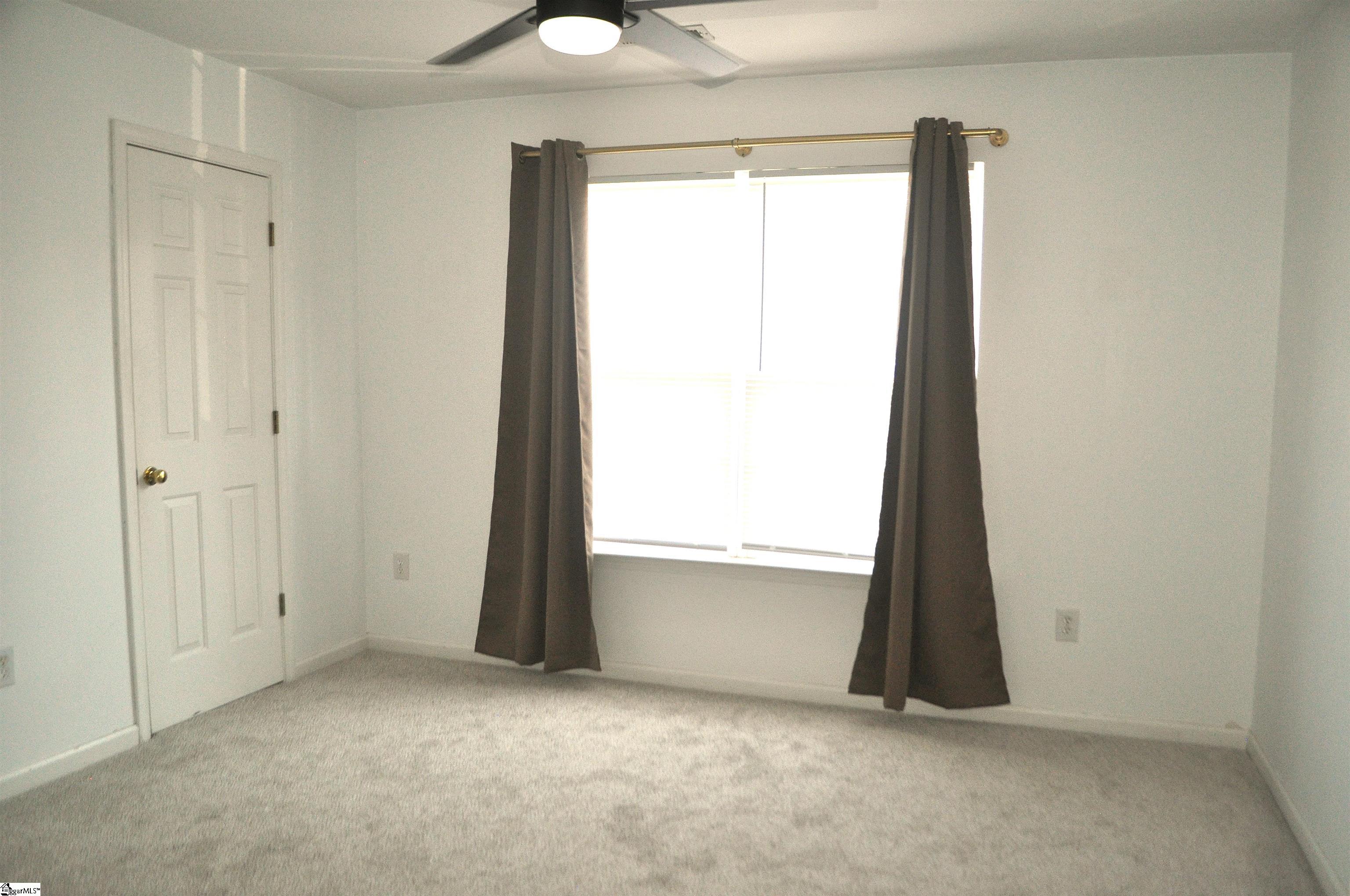 555 Waterbrook Drive Greenville, SC 29607 - Photo 13 of 16