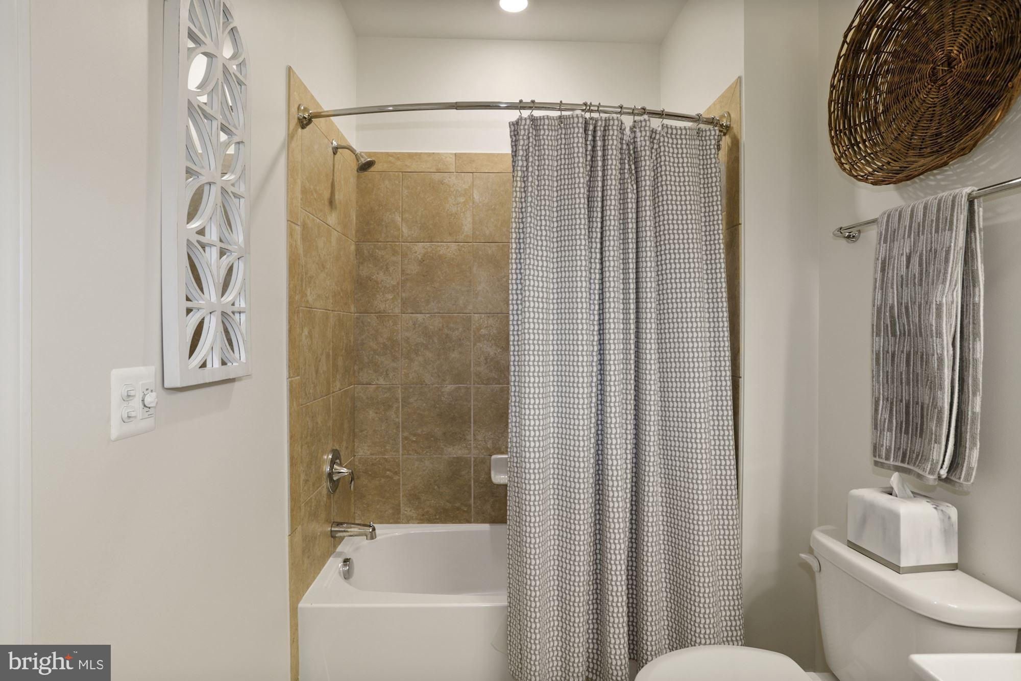 10530 Resort Road, Unit 207 Ellicott City, MD 21042 - Photo 33 of 46 Hall Bath