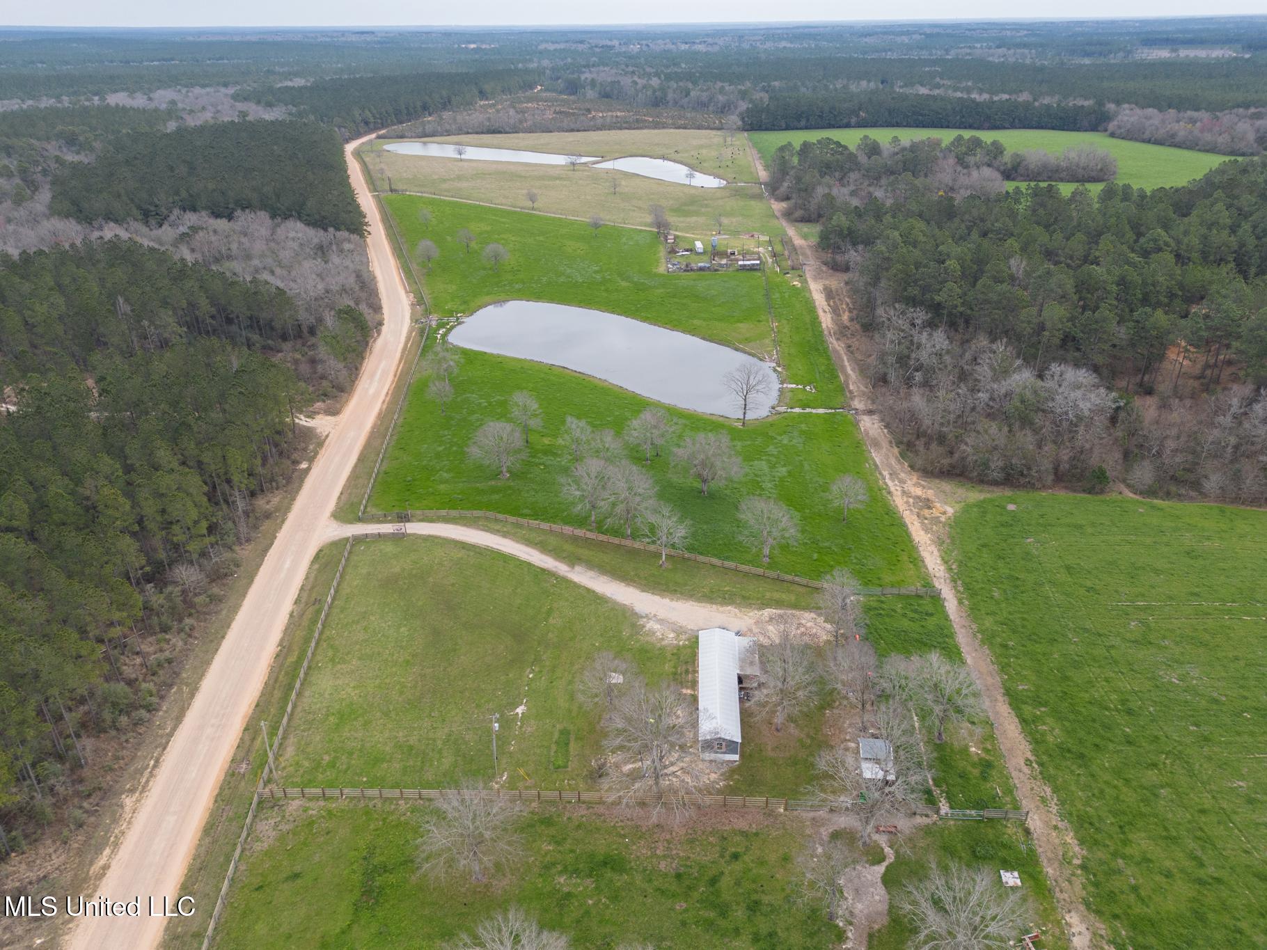 27285 McHenry Road Saucier, MS 39574 - Photo 1 of 26 27285 McHenry-7