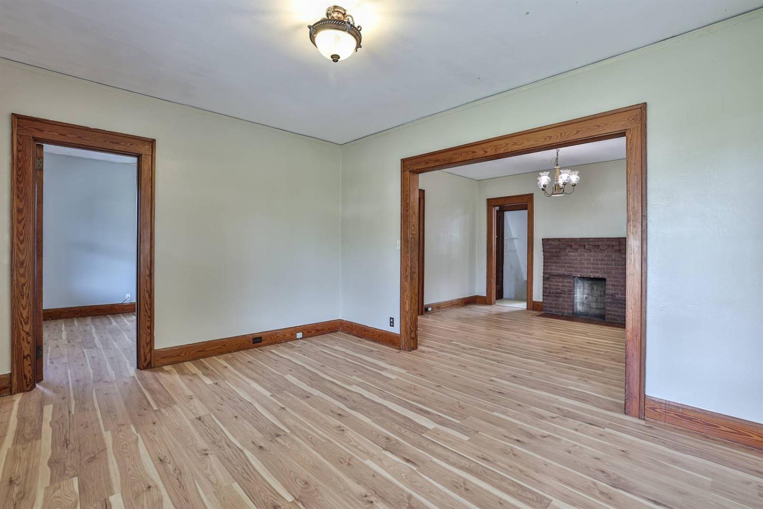 4449 Foley Road Cincinnati, OH 45238 - Photo 7 of 39