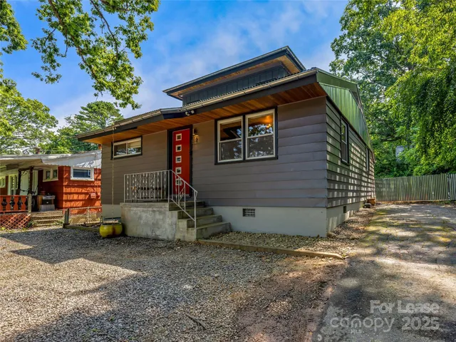 $2,800 | 44 Broadview Avenue, Asheville, NC 28803