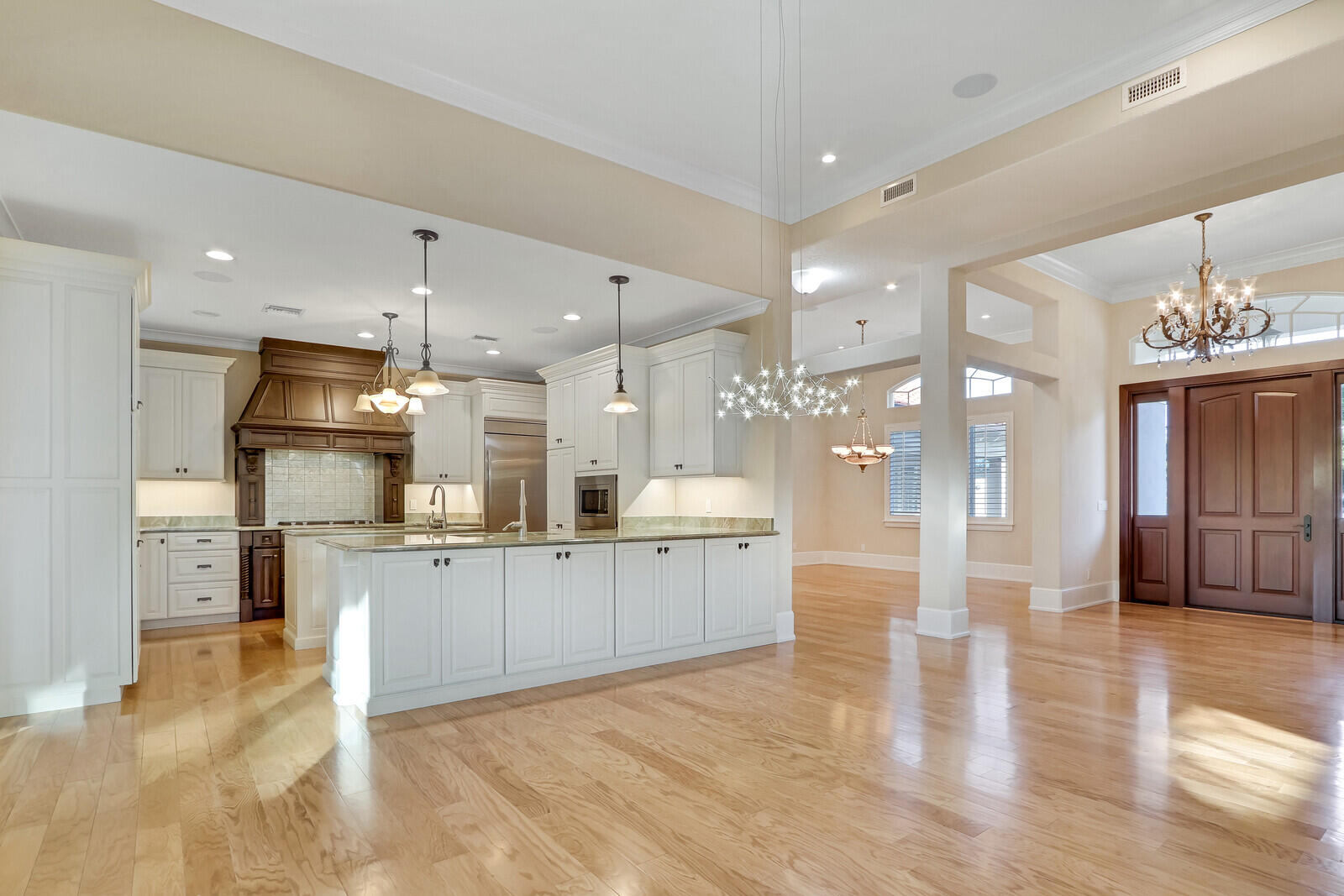 3572 Southeast Court Drive Stuart, FL 34997 - Photo 13 of 64 Great Room
