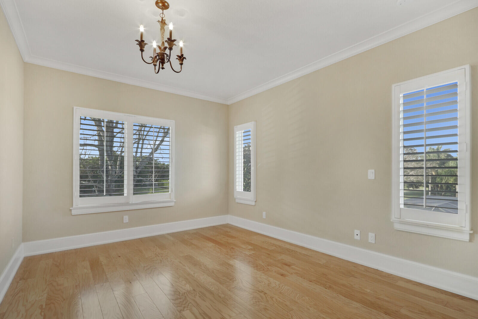 3572 Southeast Court Drive Stuart, FL 34997 - Photo 36 of 64 3rd Bedroom