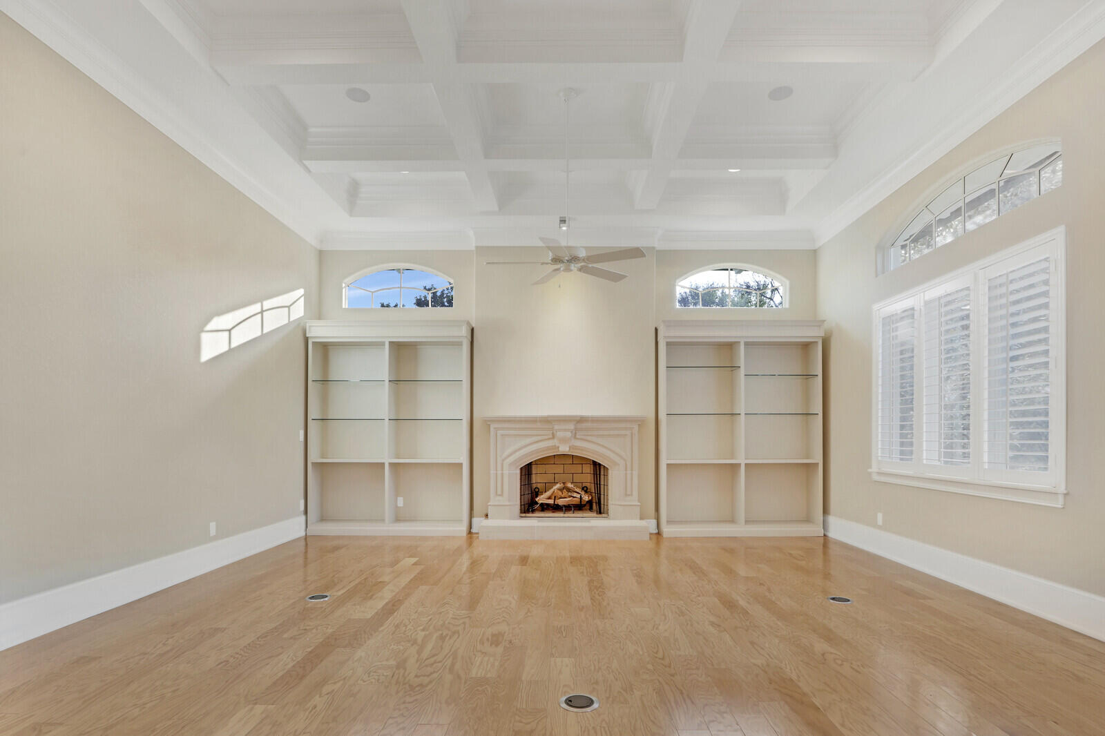 3572 Southeast Court Drive Stuart, FL 34997 - Photo 7 of 64 Great Room